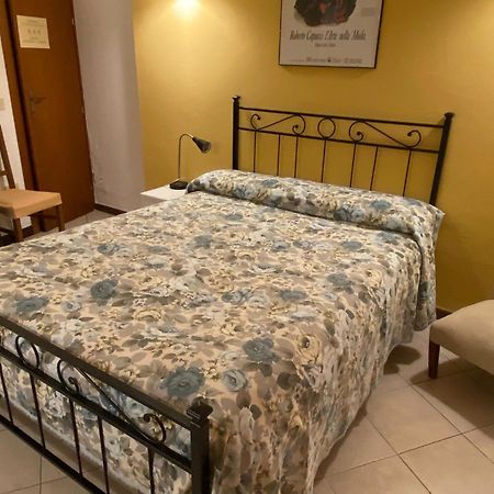 Alloggio Le Casette Di Zecca Giorgia Βερόνα Εξωτερικό φωτογραφία